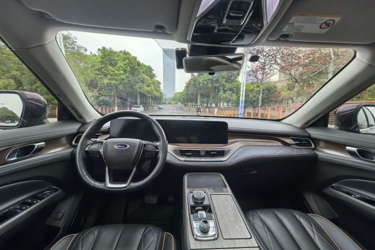 Used Ford Equator 2021 EcoBoost 225 Premier 6-Seater Interior 3