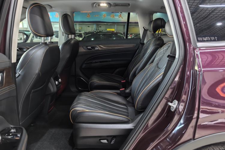 Used Ford Equator 2021 EcoBoost 225 Premier 7-Seater (2/2/3) Interior 4