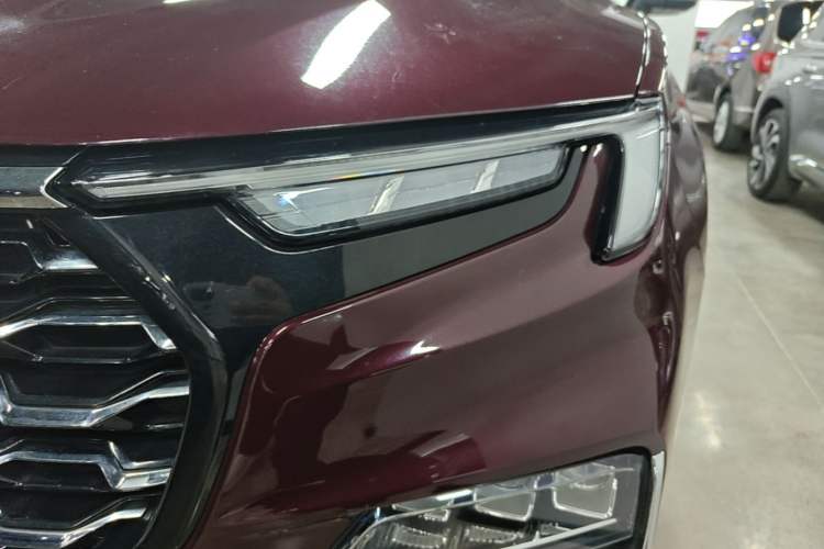 Used Ford Equator 2021 EcoBoost 225 Premier 6-Seater Left Front Headlight