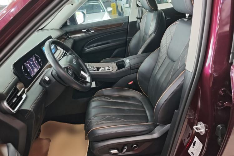 Used Ford Equator 2021 EcoBoost 225 Premier 6-Seater Left Front Seat