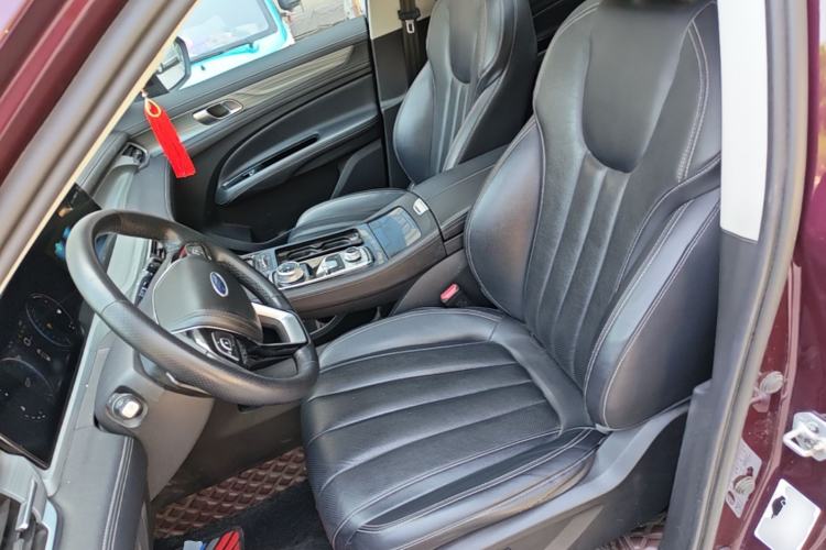 Used Ford Equator 2021 EcoBoost 225 Platinum Edition 6-seater Left Front Seat
