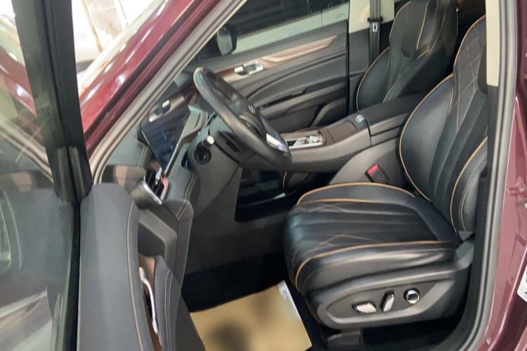 Used Ford Equator 2021 EcoBoost 225 Premier 7-Seater (2/2/3) Left Front Seat