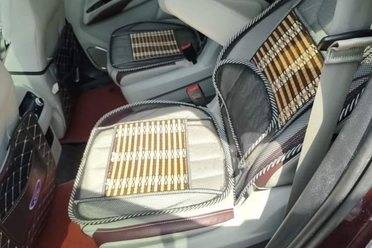 Used Ford Equator 2021 EcoBoost 225 Premier 6-Seater Left Rear Seat