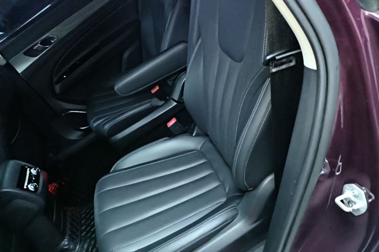 Used Ford Equator 2021 EcoBoost 225 Platinum Edition 6-seater Left Rear Seat