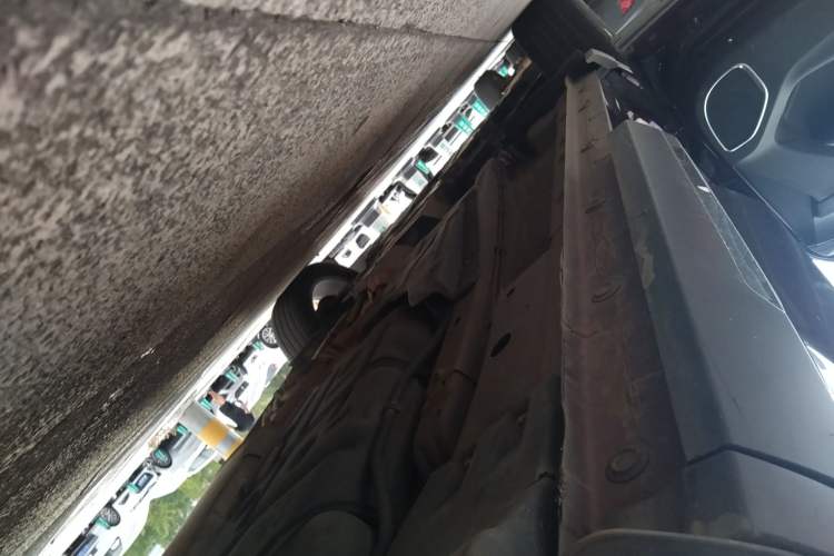 Used Ford Equator 2021 EcoBoost 225 Platinum Edition 6-seater Left Side Sill