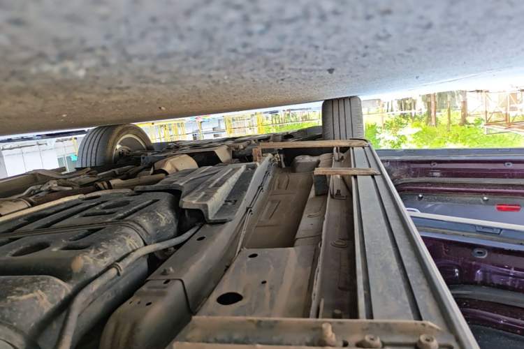 Used Ford Equator 2021 EcoBoost 225 Platinum Edition 6-seater Left Side Sill