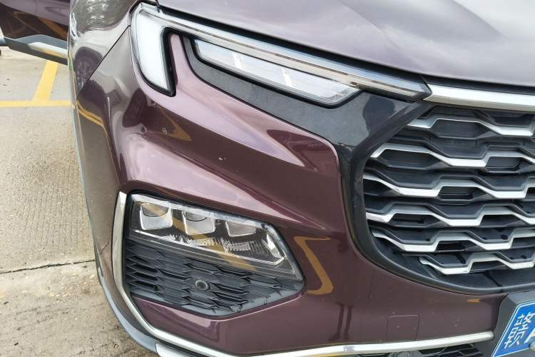 Used Ford Equator 2021 EcoBoost 225 Platinum Edition 6-seater Right Front Headlight