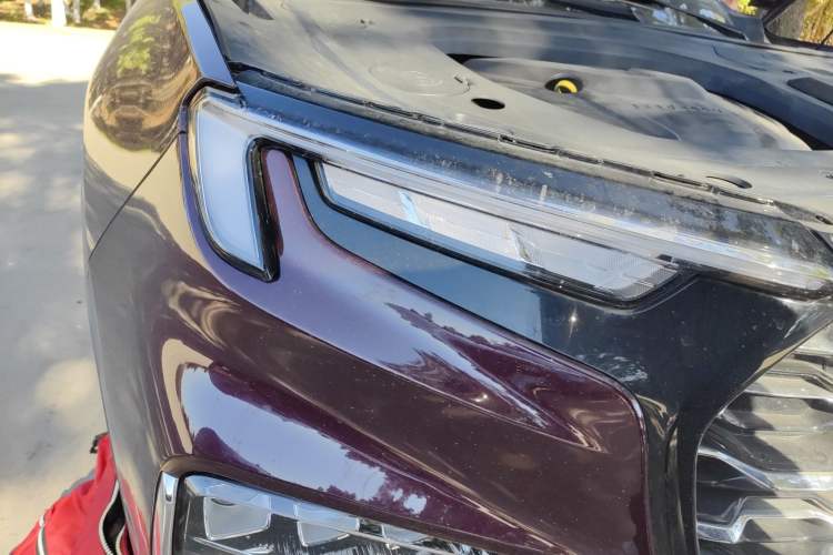 Used Ford Equator 2021 EcoBoost 225 Premier 7-Seater Right Front Headlight