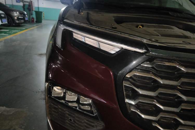 Used Ford Equator 2021 EcoBoost 225 Platinum Edition 6-seater Right Front Headlight