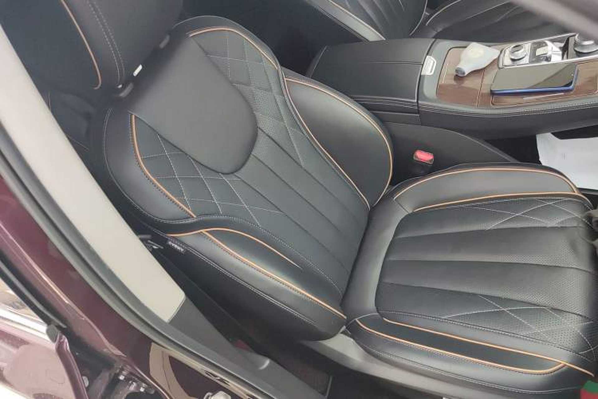Used Ford Equator 2021 EcoBoost 225 Premier PLUS 7-Seater Right Front Seat