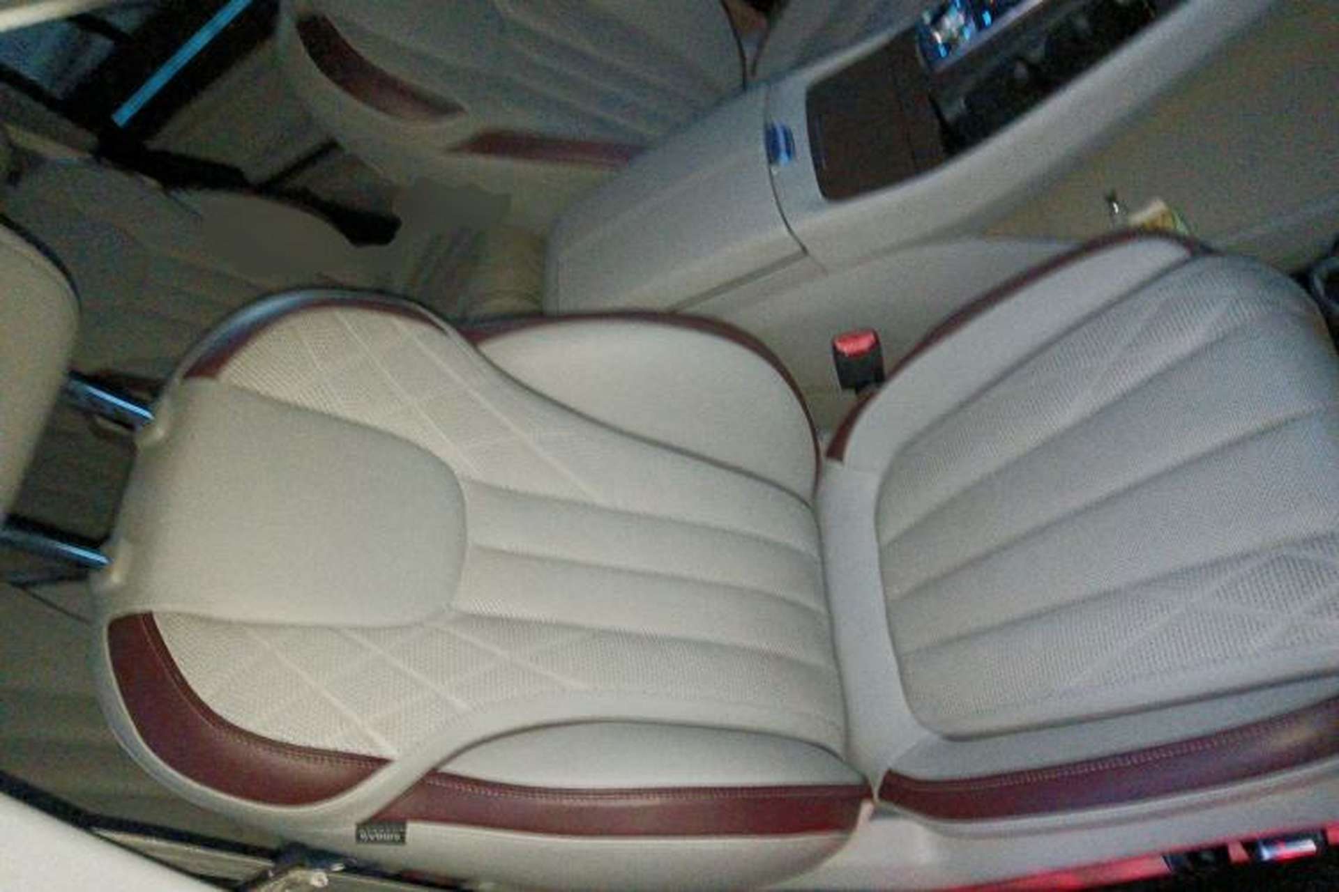 Used Ford Equator 2021 EcoBoost 225 Premier 6-Seater Right Front Seat