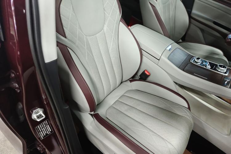 Used Ford Equator 2021 EcoBoost 225 Premier 6-Seater Right Front Seat