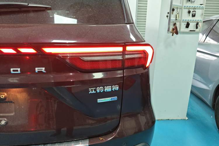 Used Ford Equator 2021 EcoBoost 225 Premier 7-Seater Right Rear Taillight