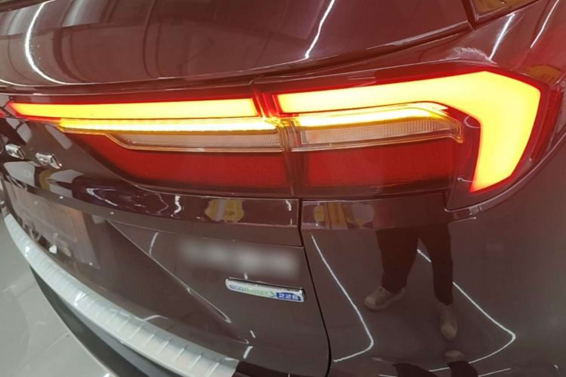 Used Ford Equator 2021 EcoBoost 225 Platinum Edition 6-seater Right Rear Taillight