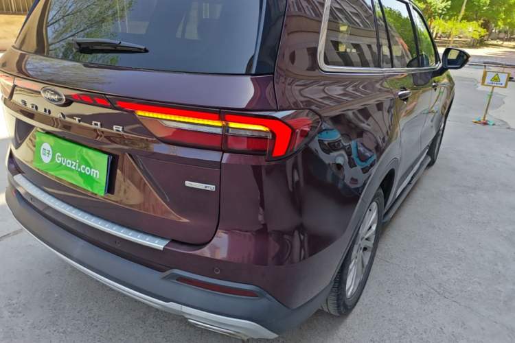 Used Ford Equator 2021 EcoBoost 225 Platinum Edition 6-seater Right Rear Taillight