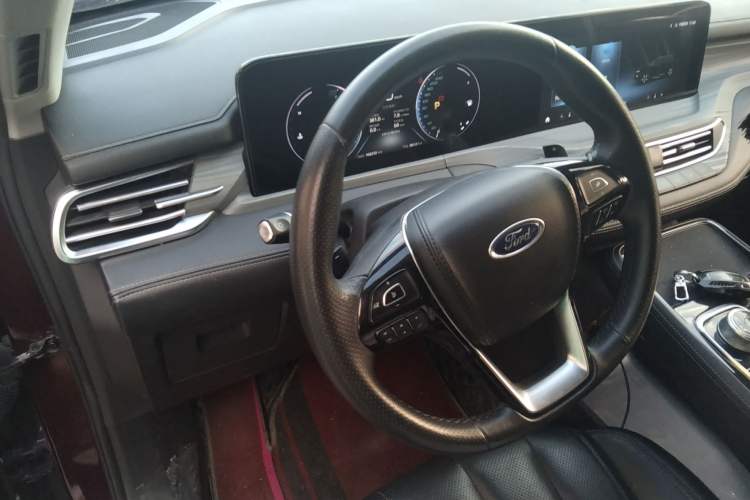 Used Ford Equator 2021 EcoBoost 225 Platinum Edition 6-seater Steering Wheel