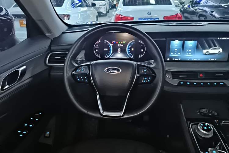 Used Ford Equator 2021 EcoBoost 225 Platinum Edition 6-seater Steering Wheel