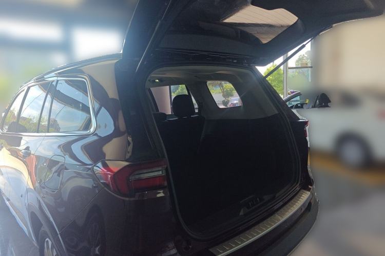 Used Ford Equator 2021 EcoBoost 225 Titanium Edition 5-seater Trunk