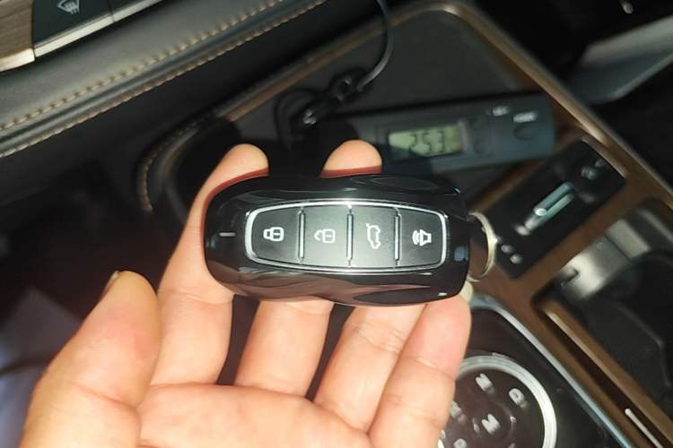 Used Ford Equator 2021 EcoBoost 225 Premier 6-Seater Vehicle Key