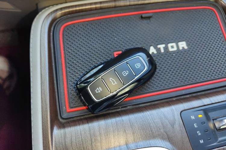 Used Ford Equator 2021 EcoBoost 225 Premier 7-Seater Vehicle Key