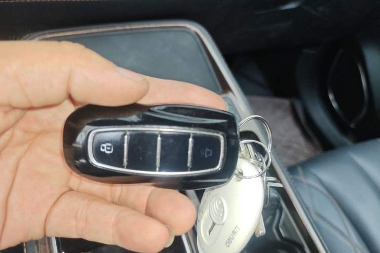 Used Ford Equator 2021 EcoBoost 225 Premier 6-Seater Vehicle Key