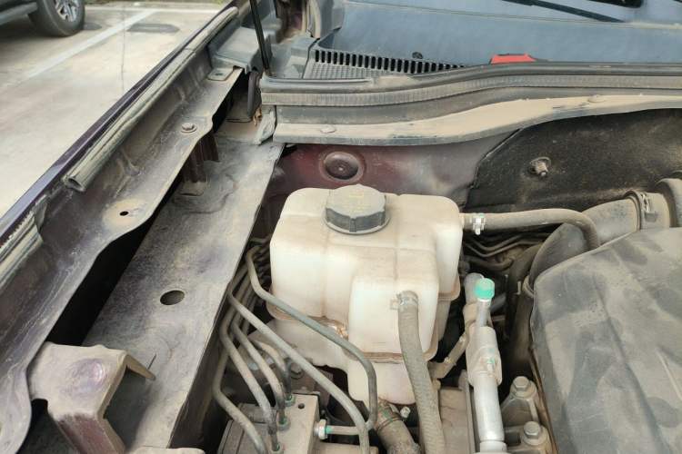 Used Ford Equator 2021 EcoBoost 225 Premier PLUS 6-Seater Engine Bay Right