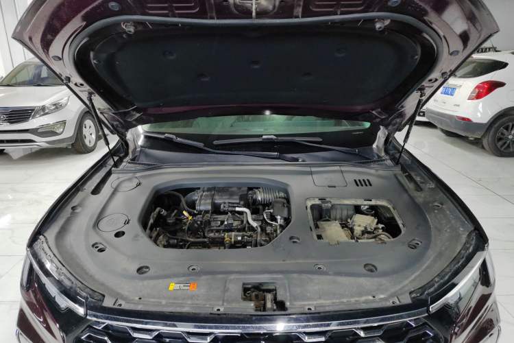 Used Ford Equator 2021 EcoBoost 225 Premier PLUS 6-Seater Engine Bay