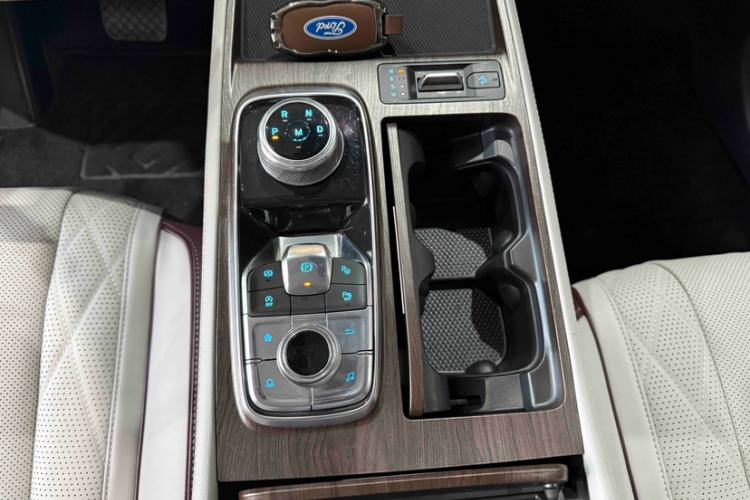 Used Ford Equator 2021 EcoBoost 225 Premier PLUS 7-seater (2/2/3) Interior 5