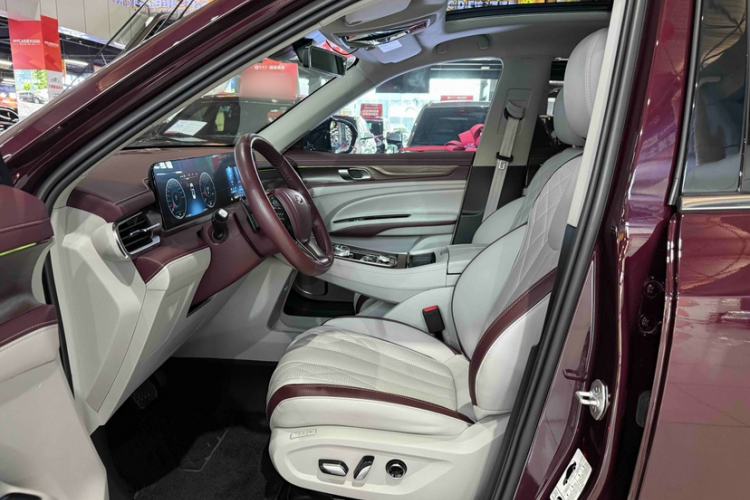 Used Ford Equator 2021 EcoBoost 225 Premier PLUS 7-seater (2/2/3) Interior 6