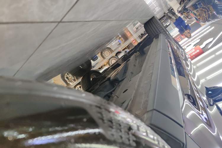 Used Ford Equator 2021 EcoBoost 225 Premier 7-Seater Left Side Sill