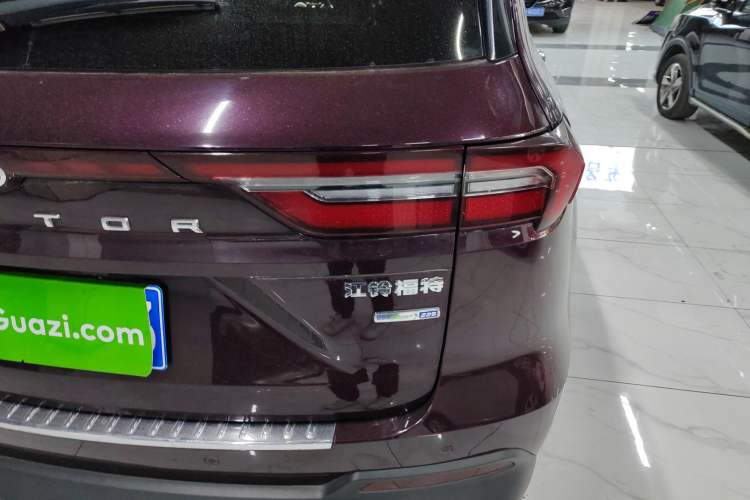 Used Ford Equator 2021 EcoBoost 225 Premier PLUS 6-Seater Right Rear Taillight