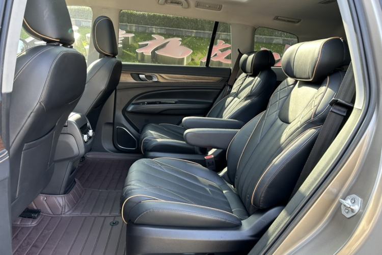 Used Ford Equator 2021 EcoBoost 225 Premier 6-Seater Interior 12