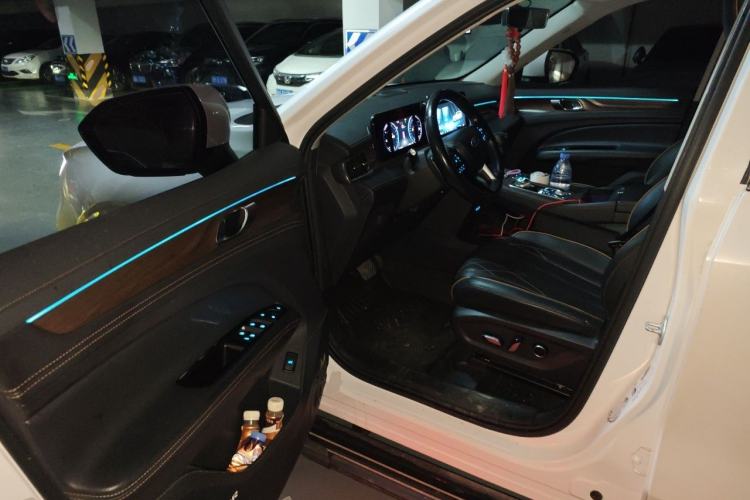 Used Ford Equator 2021 EcoBoost 225 Premier 6-Seater Driver Seat