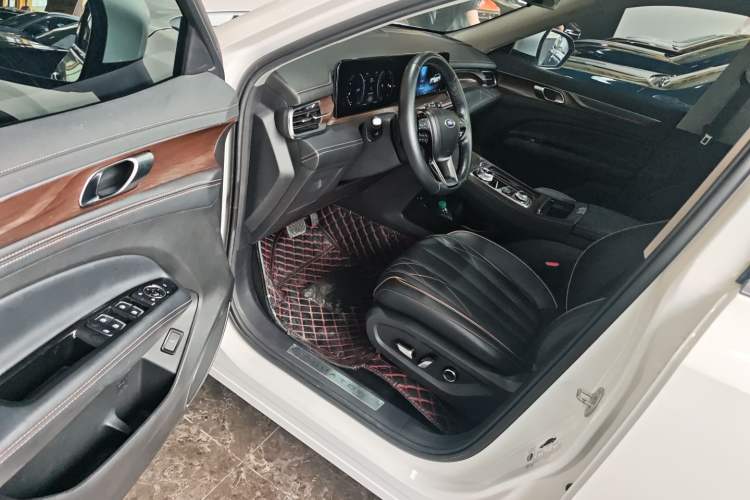 Used Ford Equator 2021 EcoBoost 225 Premier 7-Seater Driver Seat