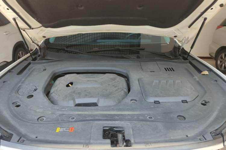 Used Ford Equator 2021 EcoBoost 225 Premier 6-Seater Engine Bay