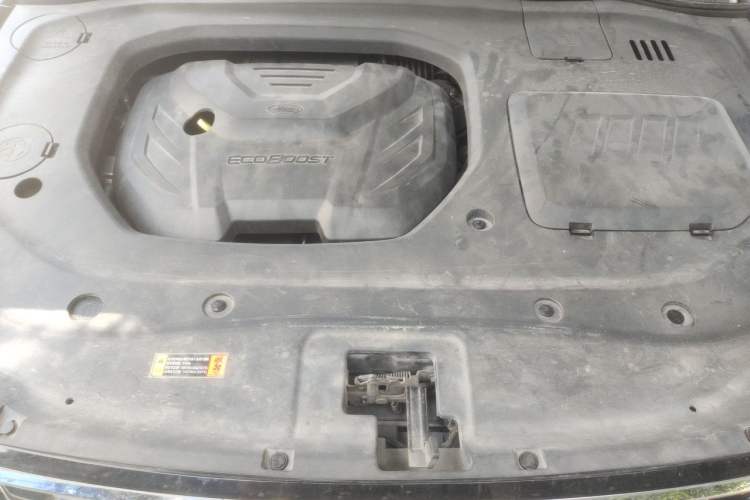 Used Ford Equator 2021 EcoBoost 225 Premier 6-Seater Engine Bay