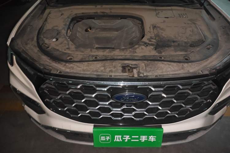 Used Ford Equator 2021 EcoBoost 225 Premier PLUS 7-Seater Engine Bay