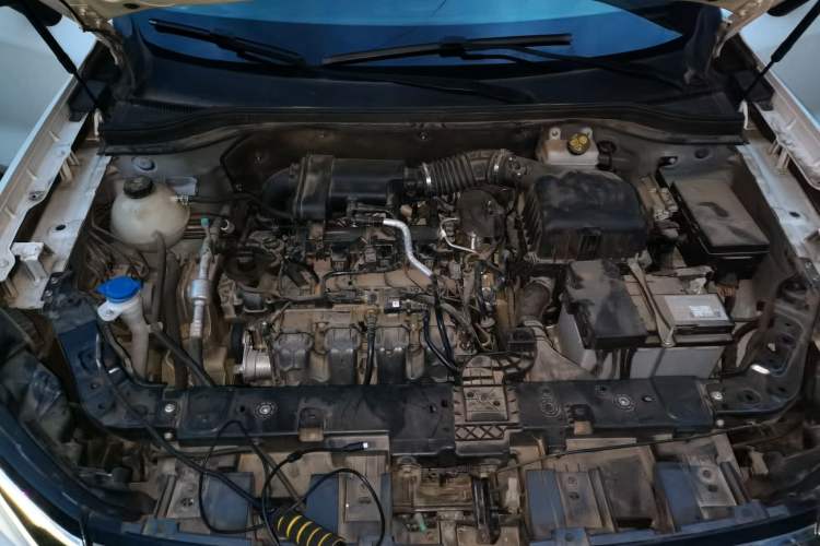 Used Ford Equator 2021 EcoBoost 225 Premier 7-Seater (2/2/3) Engine Bay