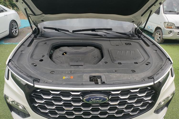 Used Ford Equator 2021 EcoBoost 225 Platinum Edition 6-seater Engine Bay