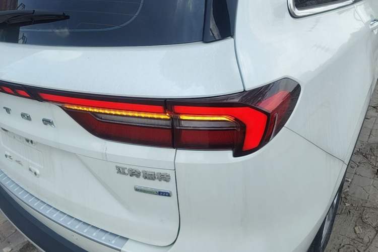 Used Ford Equator 2021 EcoBoost 225 Titanium Edition 5-seater Exterior 3