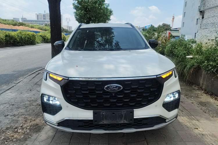 Used Ford Equator 2021 EcoBoost 225 Titanium Edition 5-seater Front
