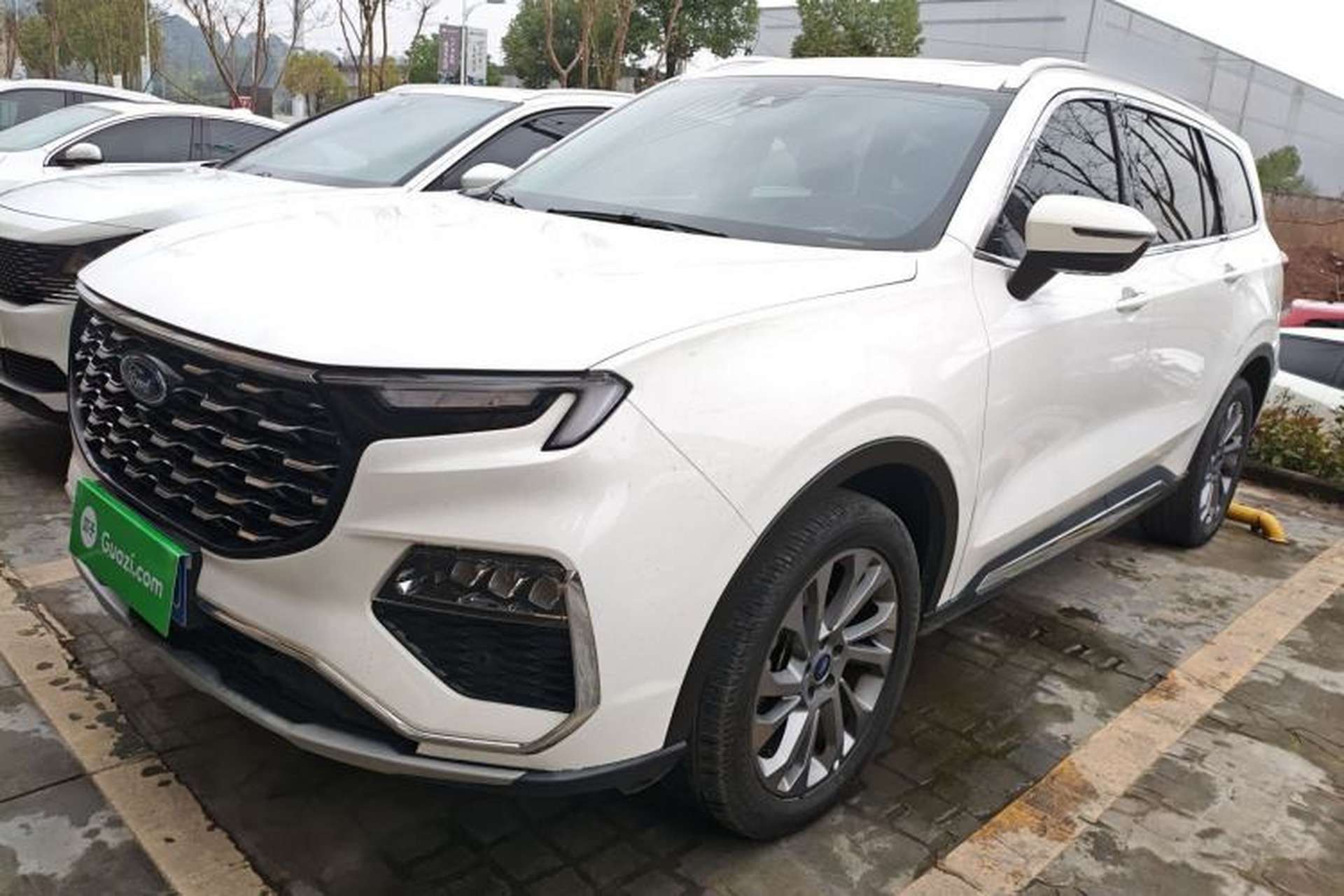 Used Ford Equator 2021 EcoBoost 225 Premier 7-Seater (2/2/3) Front Left 45 Deg