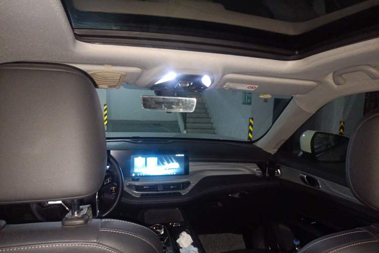 Used Ford Equator 2021 EcoBoost 225 Platinum Edition 6-seater Headliner