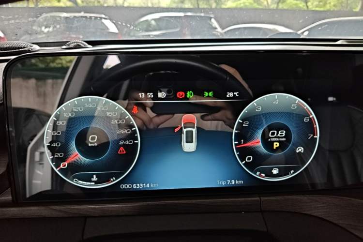 Used Ford Equator 2021 EcoBoost 225 Premier PLUS 6-Seater Instrument Cluster