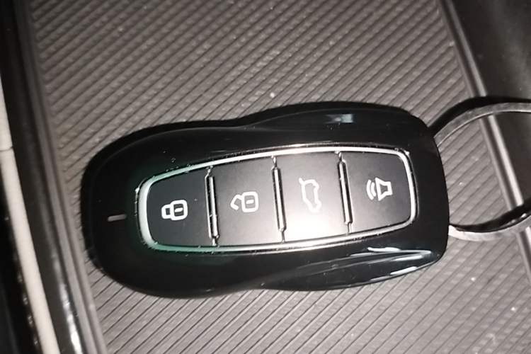 Used Ford Equator 2021 EcoBoost 225 Platinum Edition 6-seater Interior 1
