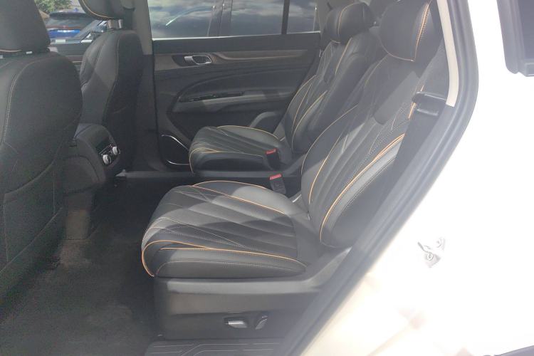 Used Ford Equator 2021 EcoBoost 225 Premier 7-Seater (2/2/3) Interior 3