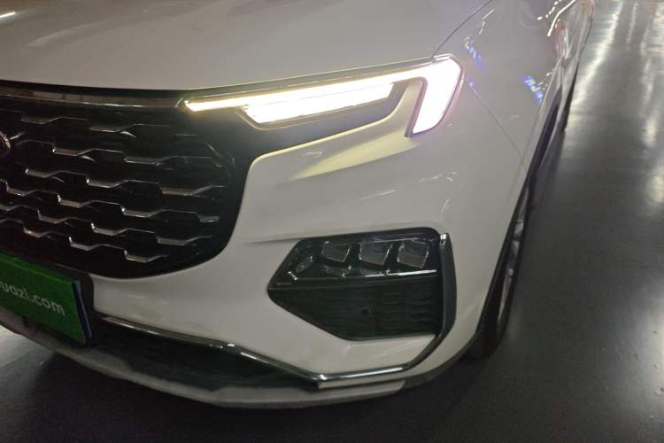 Used Ford Equator 2021 EcoBoost 225 Platinum Edition 7-Seater Left Front Headlight
