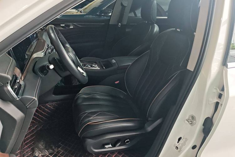 Used Ford Equator 2021 EcoBoost 225 Premier 7-Seater Left Front Seat