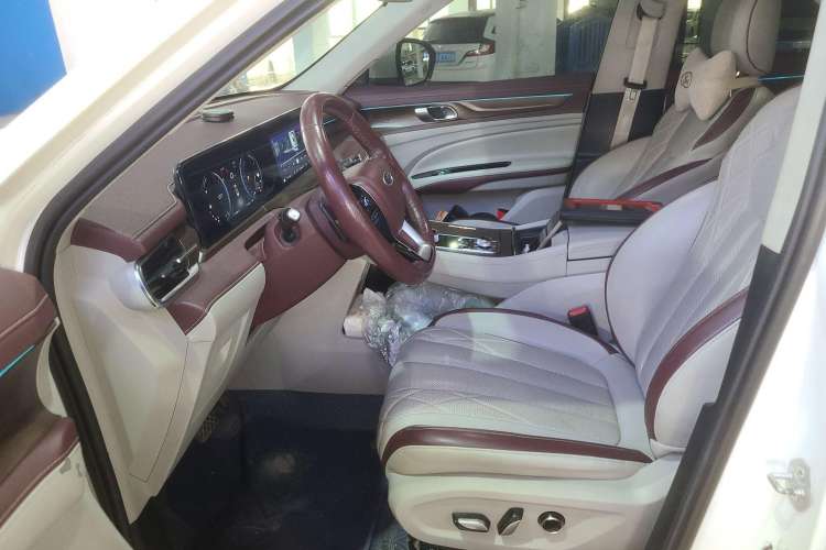 Used Ford Equator 2021 EcoBoost 225 Premier 6-Seater Left Front Seat