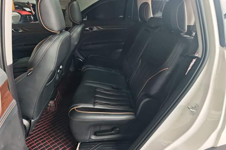 Used Ford Equator 2021 EcoBoost 225 Premier 7-Seater Left Rear Seat